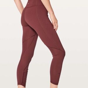Lululemon Play Off The Pleats Tight *25" Redwood Size 8